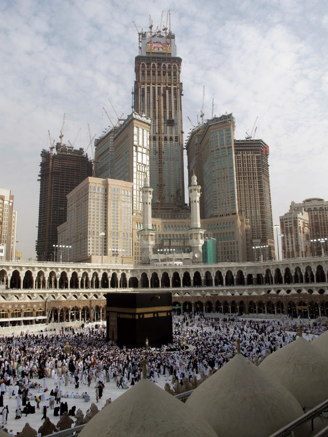 Why the marble flooring of Saudi Arabia's Two Holy Mosques remains