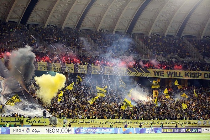 Sepahan club fans support their club during the first round of the