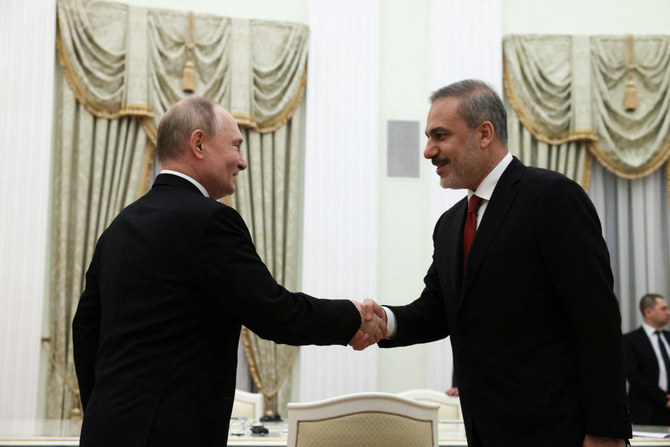 Putin hopes to meet Turkish President Erdogan at regional meeting | Arab News