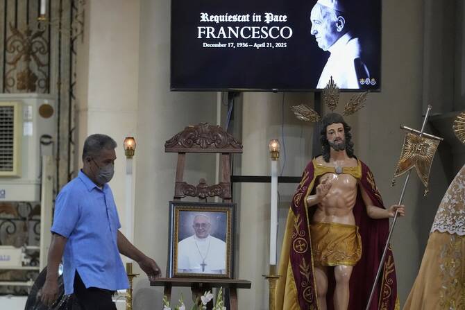 Pope Francis: The world mourns Pope Francis: The world mourns