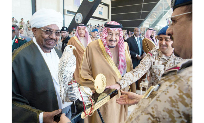 King Salman inducts high-tech fighter jets into RSAF