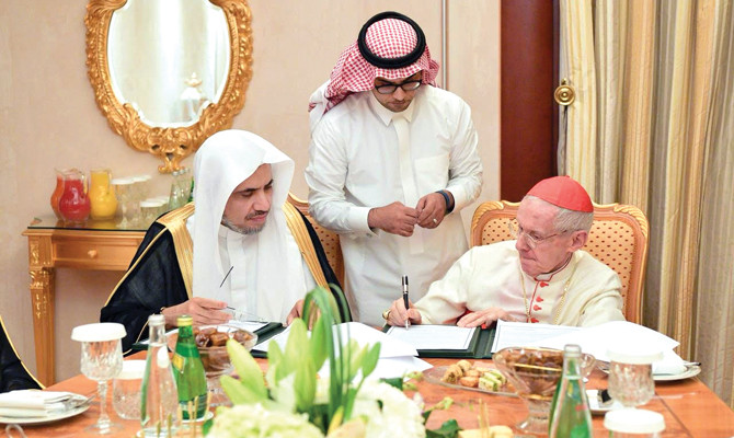 Muslim World League, Vatican boost religious ties