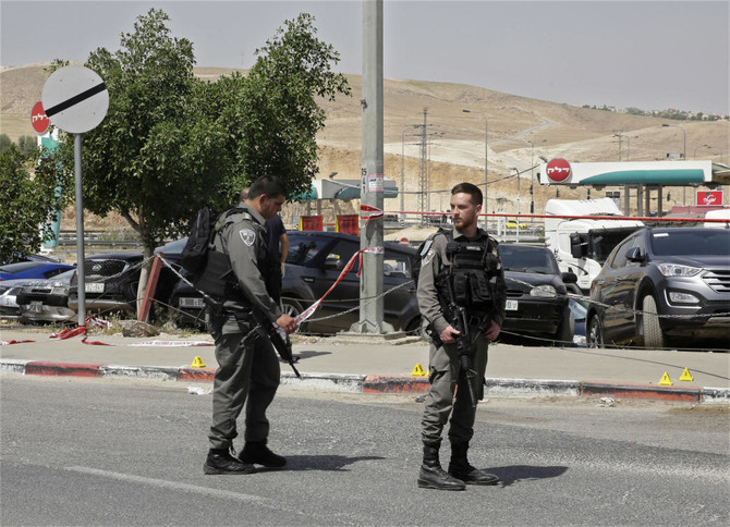 Israel says 15 Hamas operatives arrested in West Bank raid
