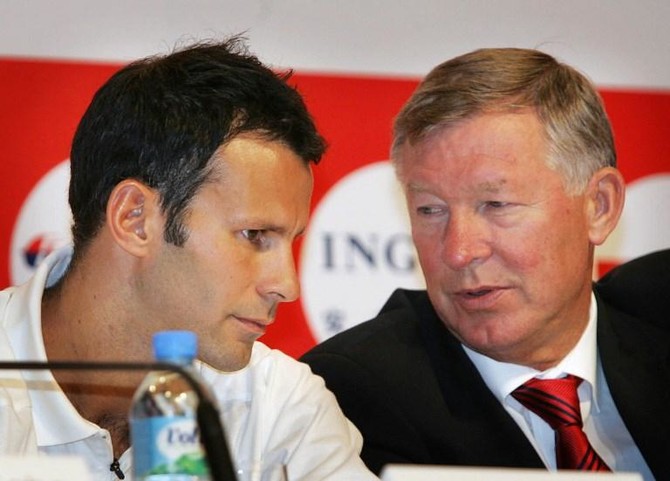 United legend Ryan Giggs hopeful of full recovery for stricken mentor Alex Ferguson