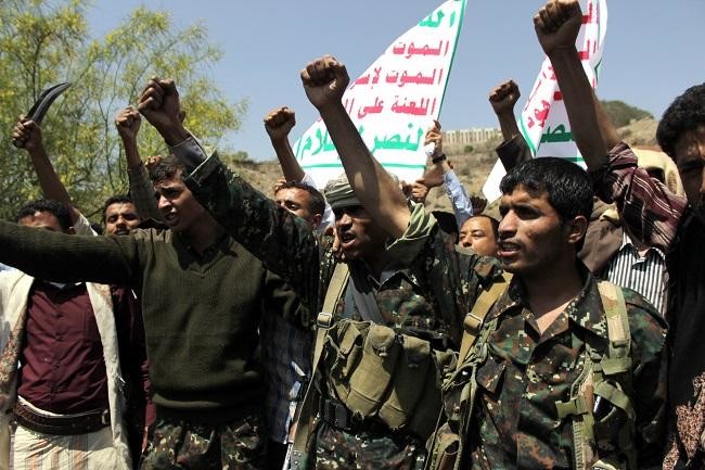 Yemeni army takes full control of major western directorate in Taiz