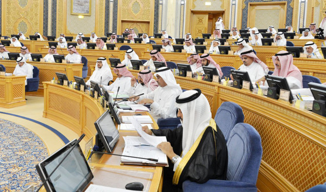 Saudi Shoura Council approves amendment to traffic law