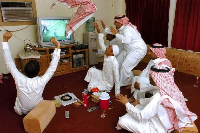 Saudi Arabia confiscates 8,000 devices for bootlegging one of the sport channels