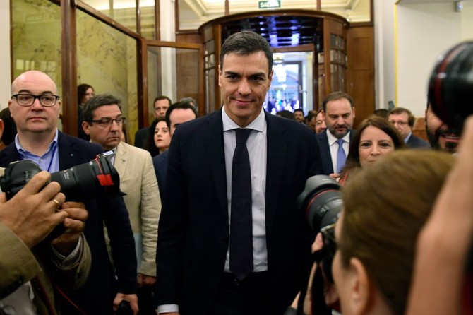 Sworn in as Spain’s leader, Sanchez faces Catalan conundrum