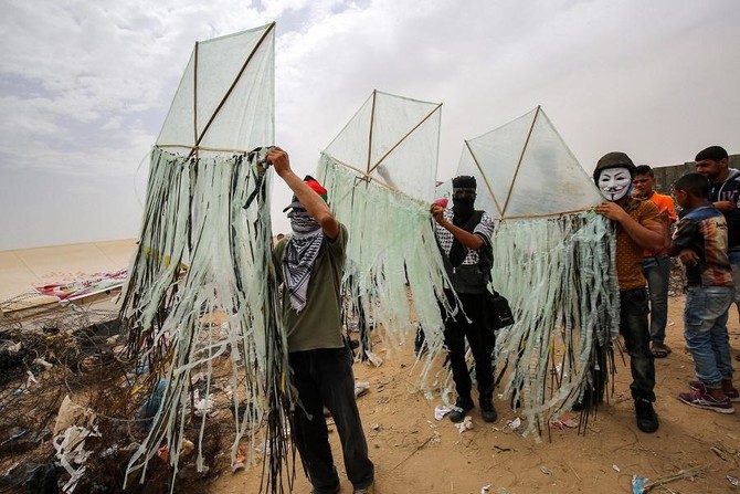 Israel strikes launchers of burning kites from Gaza Strip