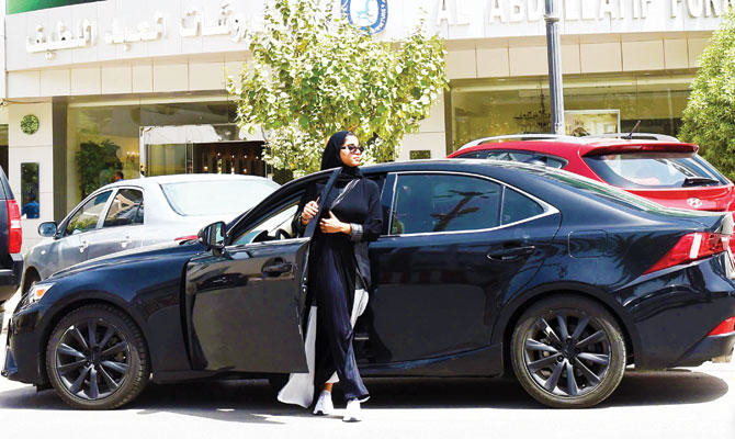 Saudi insurance stocks soar as female drivers take to the road