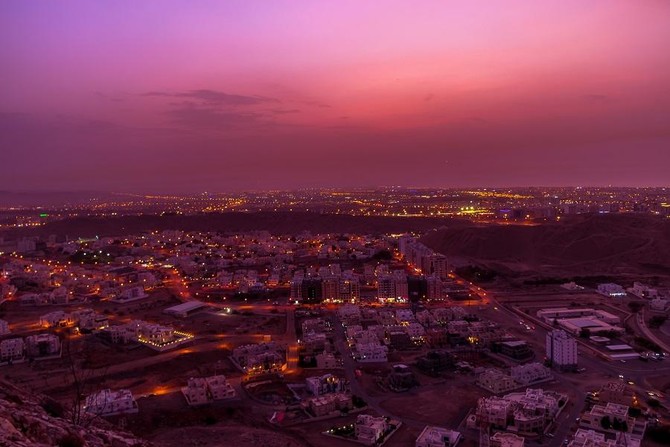 Oman’s expat visa ban extended on certain jobs