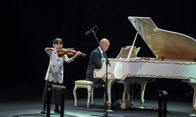 Young violinist hits a winning note in Riyadh