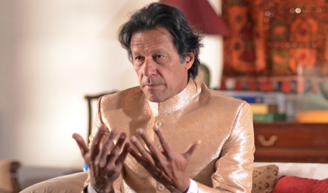 Imran Khan sent a ‘Twitter prayer’ for hospitalized Nawaz Sharif