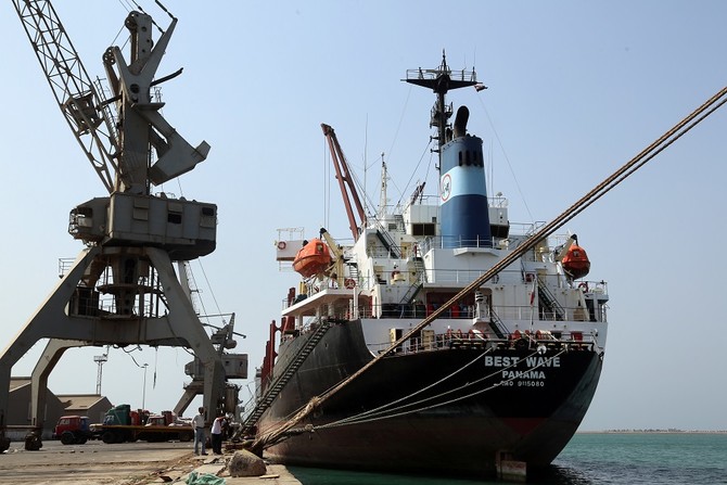 Saudi tankers ship oil again in Bab Al-Mandeb
