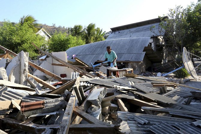 Death toll from Indonesia quake tops 380