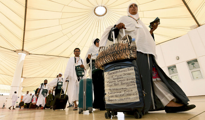 Hajj halls at airport will ease  pilgrims’ path, says transport minister 