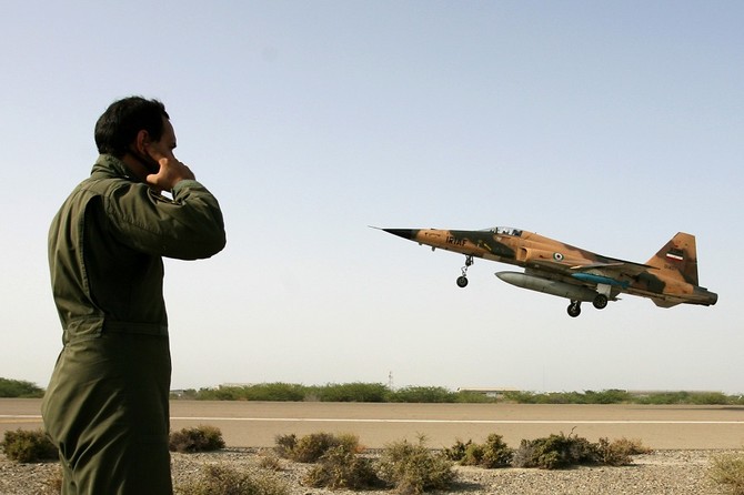 Iran announces new fighter jet