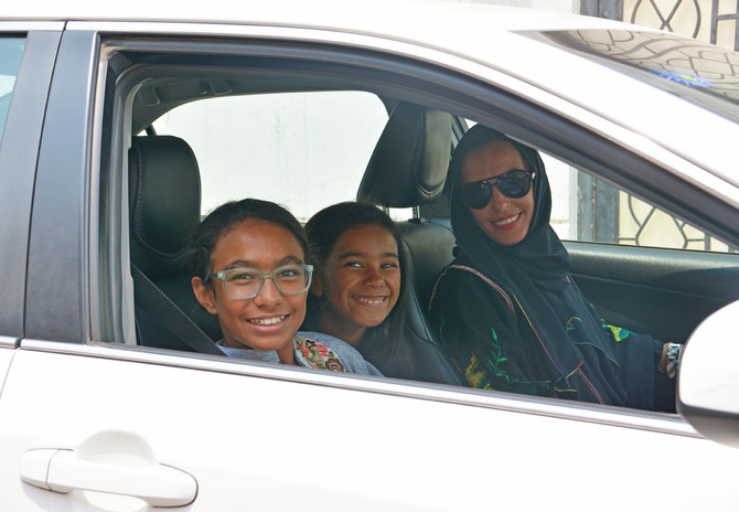 For the first time, mothers in Saudi Arabia drive their own children to school 