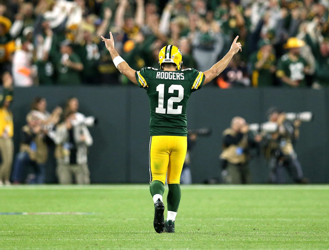 NFL Opening Weekend: Testing ties, ace Aaron Rodgers and brilliant Tom Brady