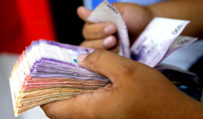Philippines posts 15 percent drop in cash remittance from Middle East