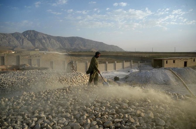 Afghanistan signs major mining deals in development push
