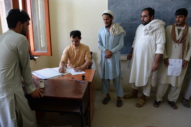 Taliban warn teachers, students to avoid Afghan polls