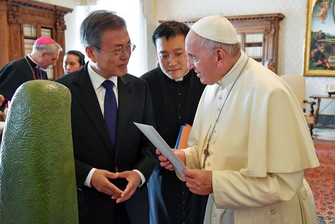 Pope Francis gets invite to North Korea, may consider landmark trip