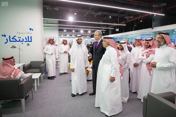 Saudi Arabia’s first center to support small and medium enterprises opens