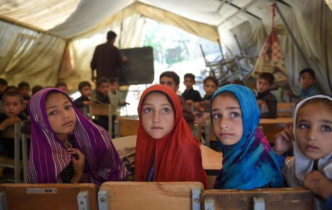 All of Pakistan’s problems are due to “lack of education” – experts