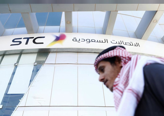 Saudi Telecom Co. agrees royalty fees