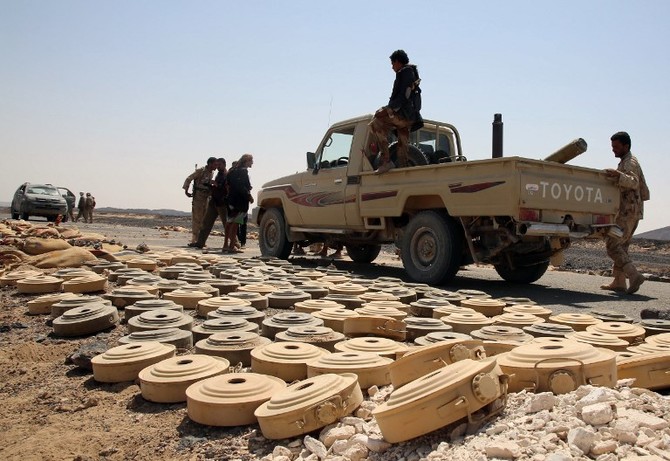 Yemen’s national army remove hundreds of Houthi mines on Hodeidah routes