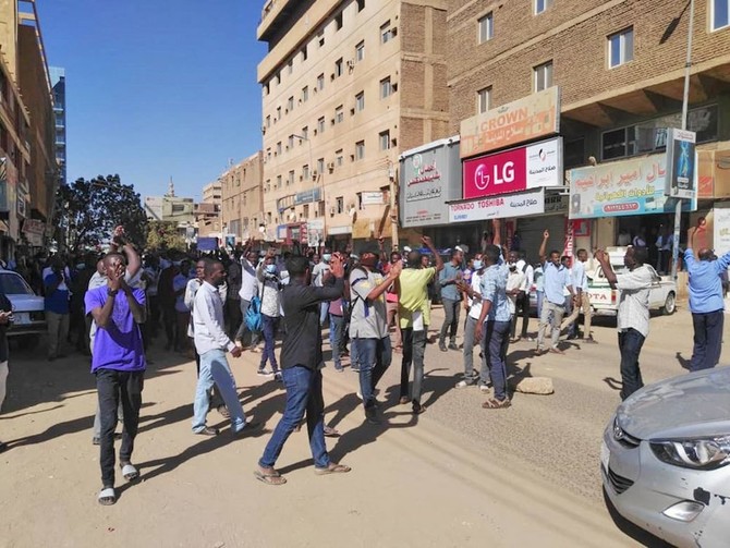 Over 800 protesters arrested in Sudan demonstrations: minister