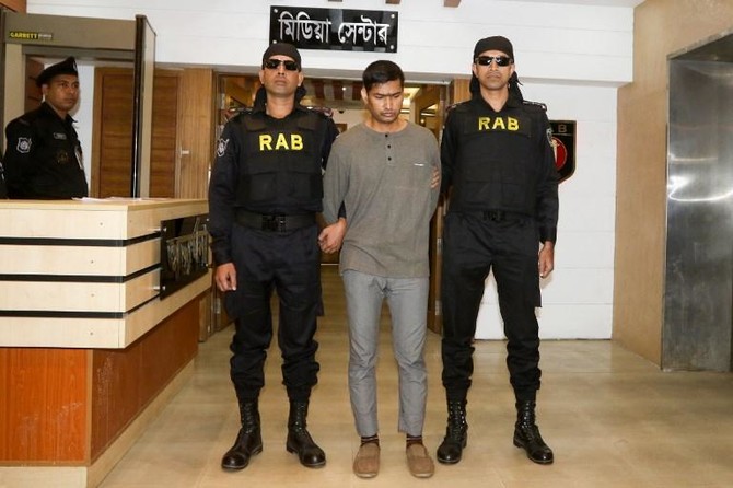 Bangladesh arrests extremist over deadly cafe attack