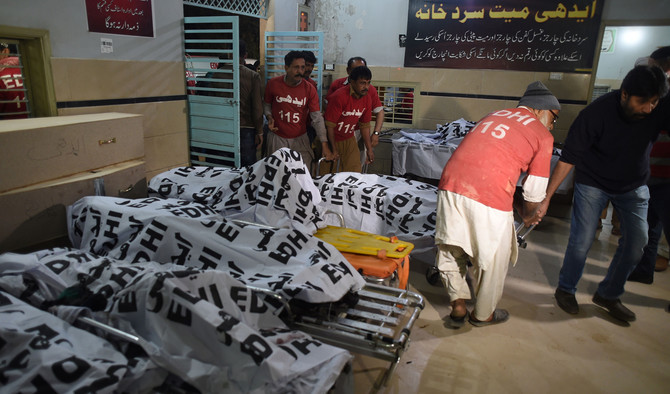 24 killed in Pakistan bus crash fire