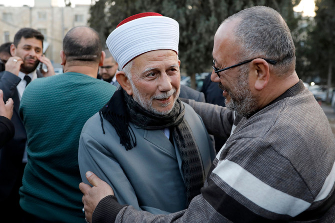 Israel arrests Muslim cleric at Al-Aqsa 