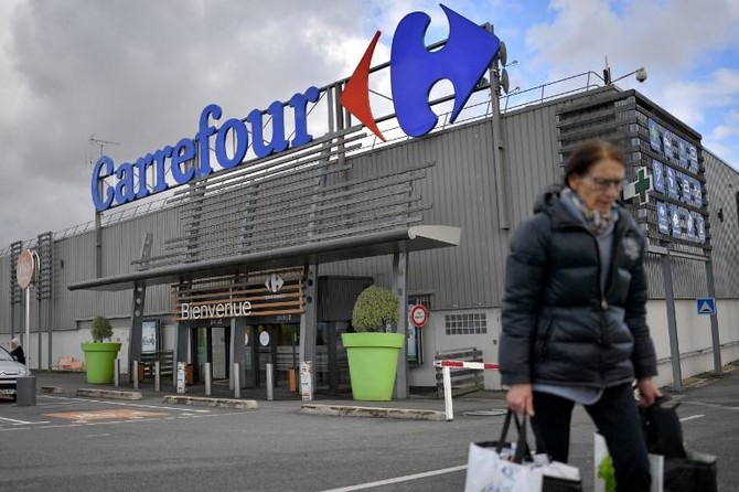 Retailer Carrefour eyes job cuts in likely Italian restructuring