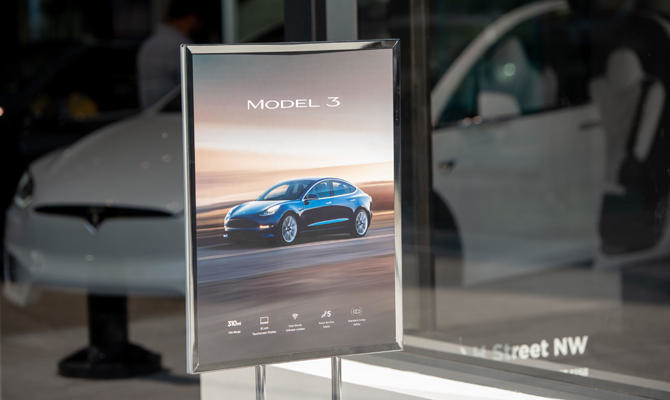 Tesla’s ‘mass market’ $35k electric car ready to order, online