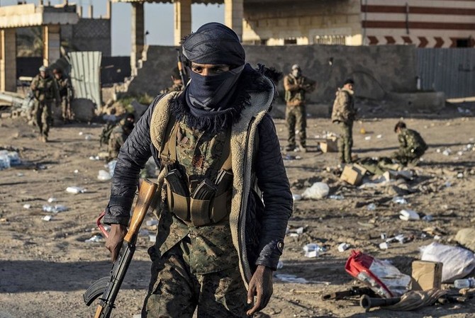Daesh loses ground in final Syria enclave, hundreds surrender