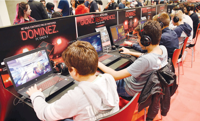 Are our children becoming addicted to spending money on ‘loot box’ trend?