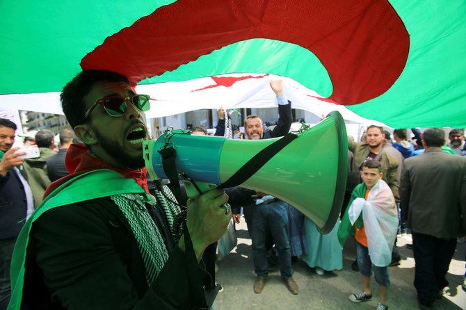 Algeria army chief calls for ‘dialogue’ with protesters