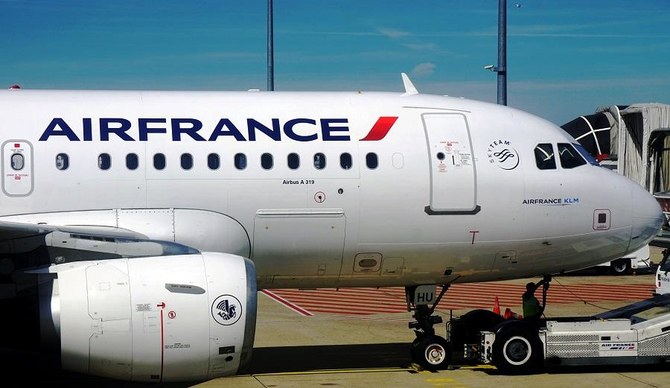 Air France loss widens, buffeted by higher fuel costs, fierce competition