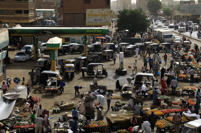 Sudan faces fuel crisis and worsening cash crunch