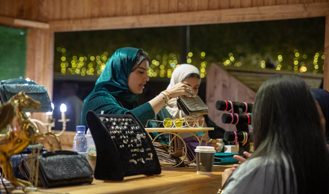 Landmark Arabia, EFE to train Saudi women in retail