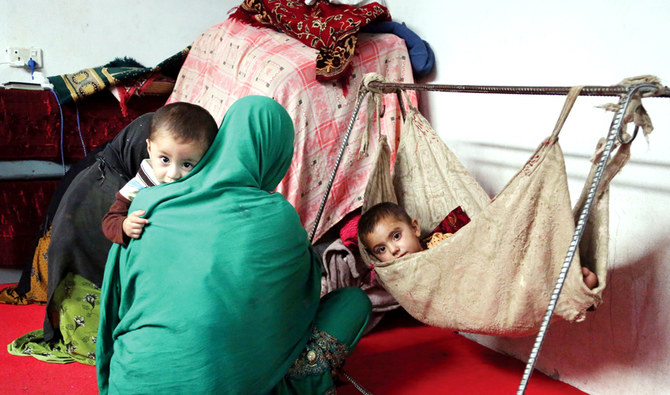 Over 13,000 Afghans forced to flee Taliban, Daesh battle