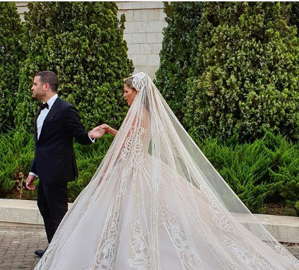 Models, pop royalty gather at Lebanon’s wedding of the year 