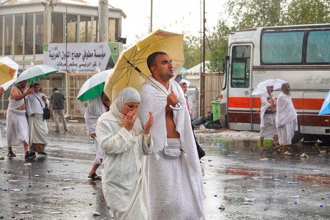 Cooling rain pours down on Hajj pilgrims at Mount of Mercy