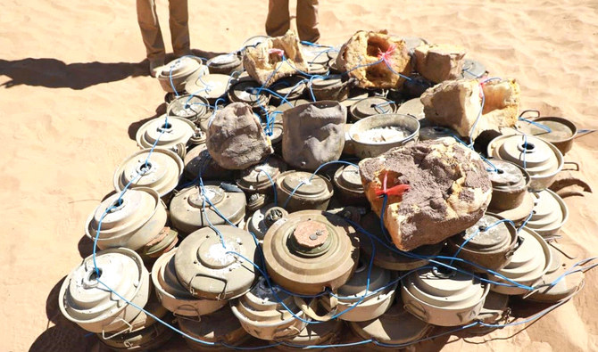 Saudi project clears 1,000 Houthi mines in a single week
