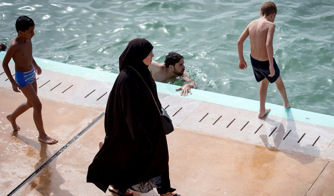 Harassed Moroccan women shun beach for new Rabat pool