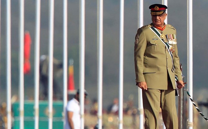 Pakistan army chief gets three-year extension