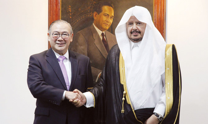 Philippines’ top diplomat highlights deep-rooted Saudi-Philippine ties in meeting with Shoura Council chief
